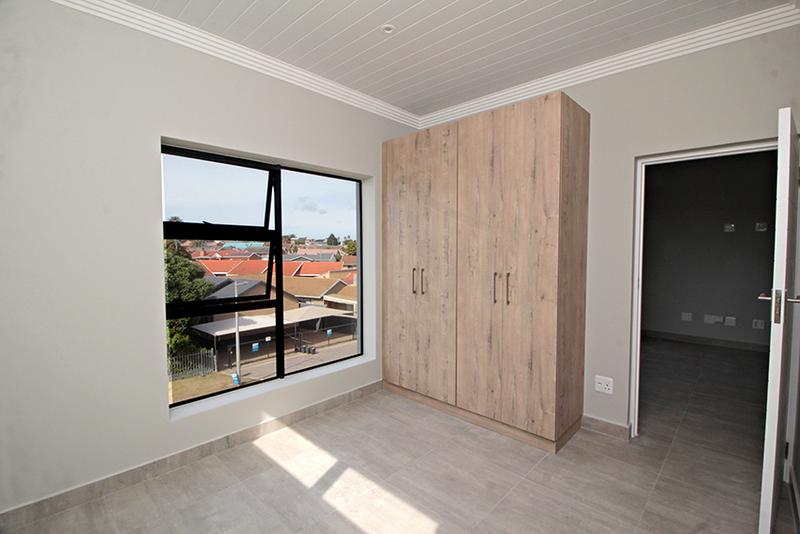2 Bedroom Property for Sale in Hartenbos Heuwels Western Cape